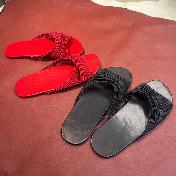 The*ow 2025细绳编织平底拖鞋平跟外穿一字拖夏季一脚蹬时髦简约