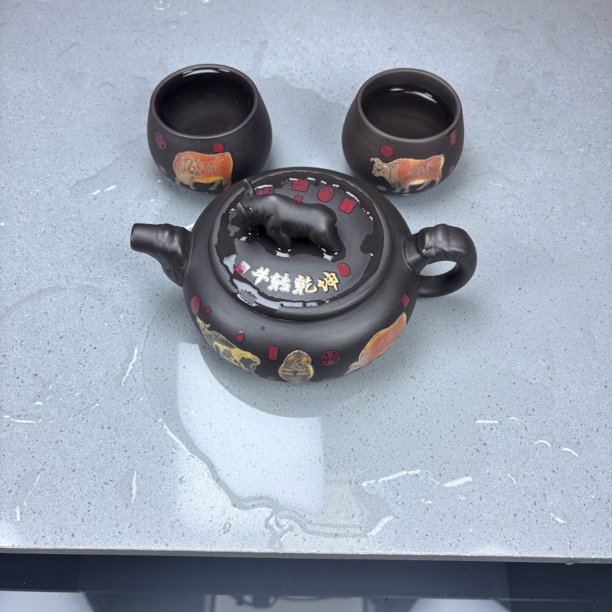 牛转乾坤凤鸣壶+变色龙蛋对杯+壶绳