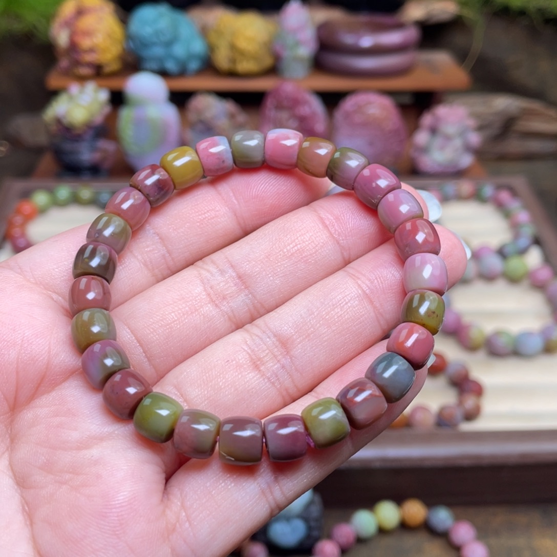 玛瑙/玉髓未镶嵌手链盐源玛瑙浓艳直切直切