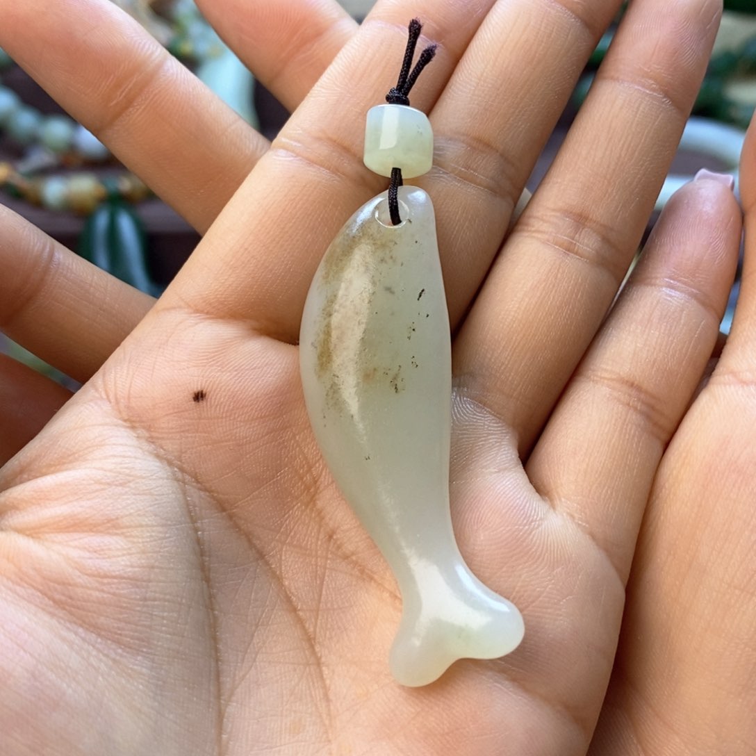 和田玉颈饰未镶嵌