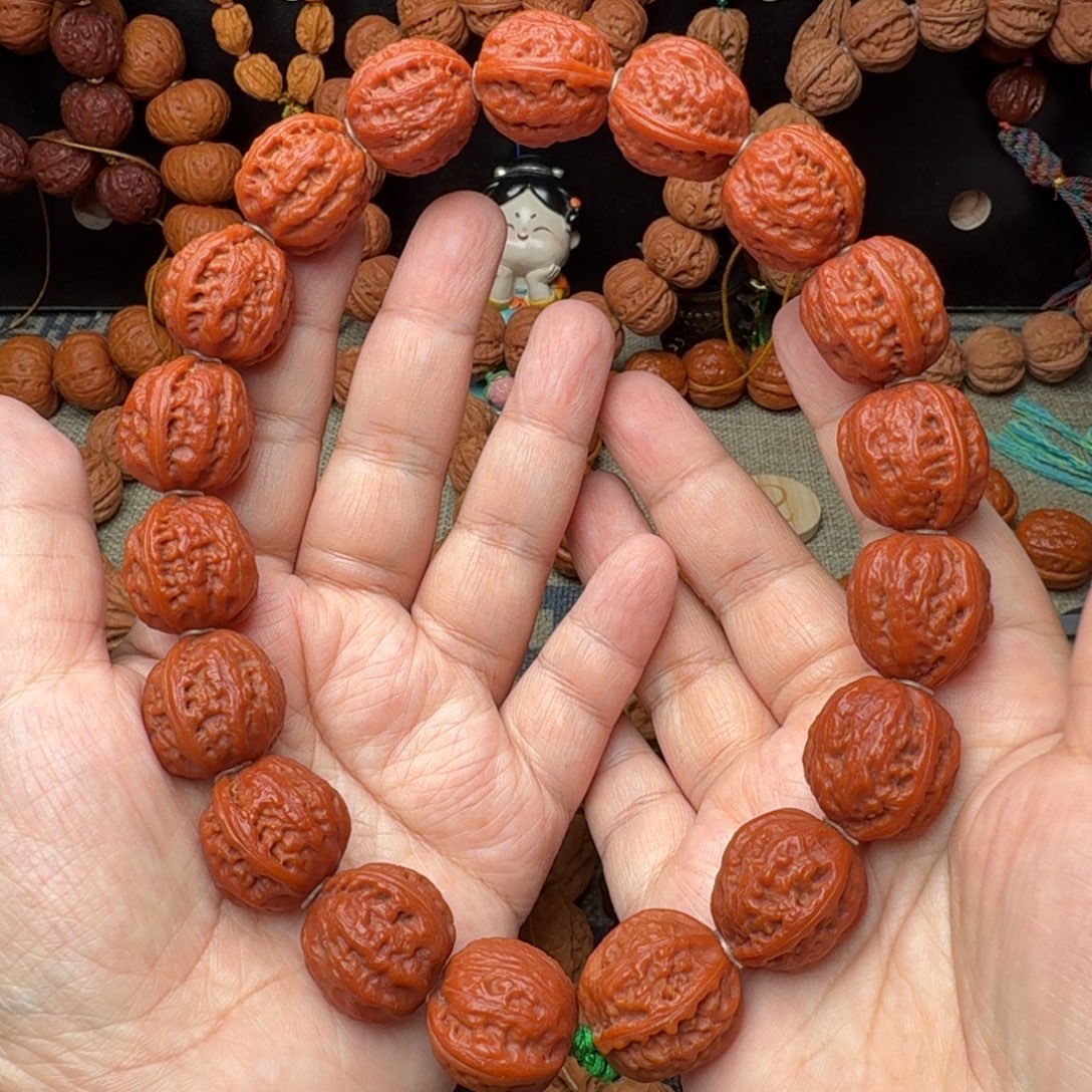 文玩核桃手串红皮粗筋八棱手持23