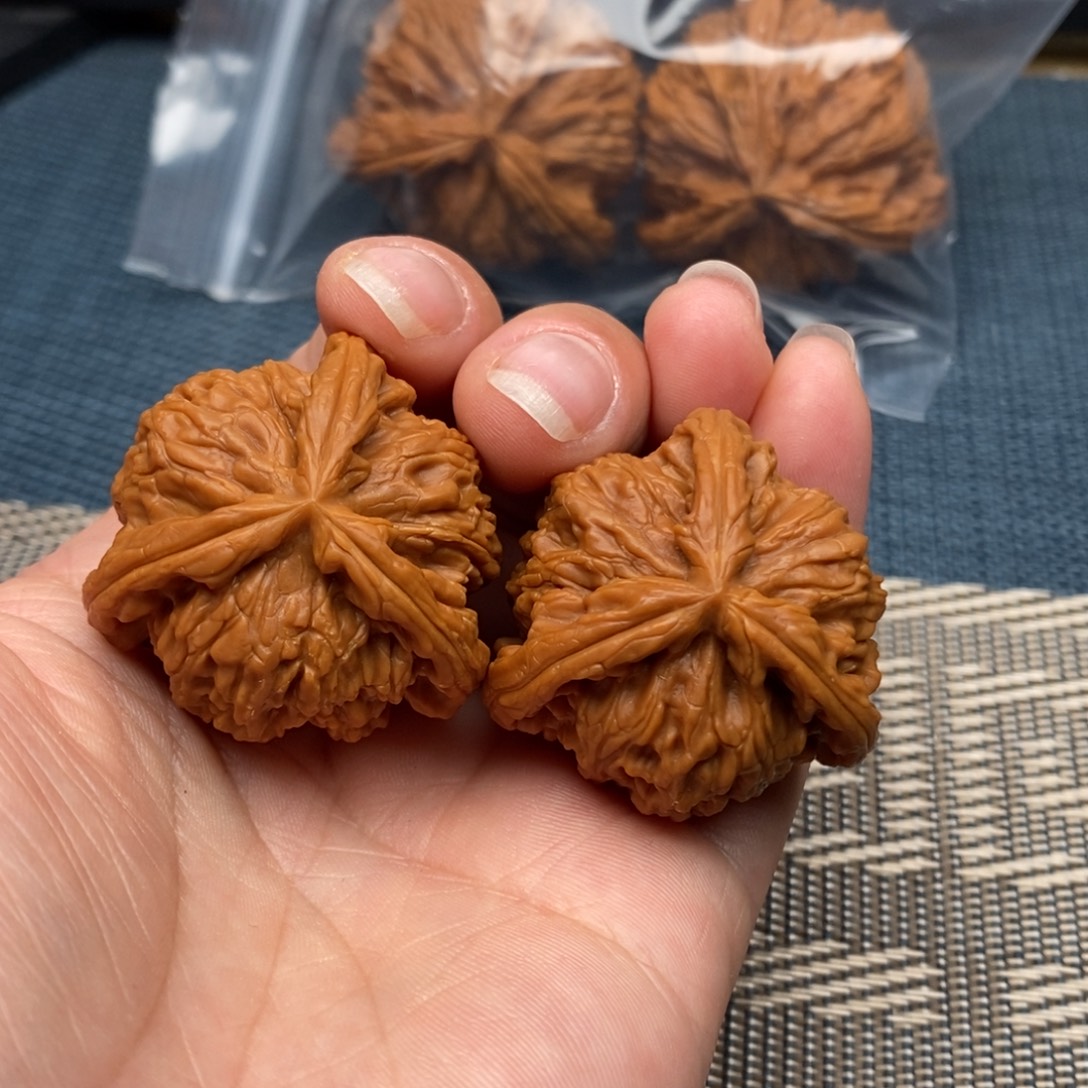 也***许吊坠文玩核桃三棱