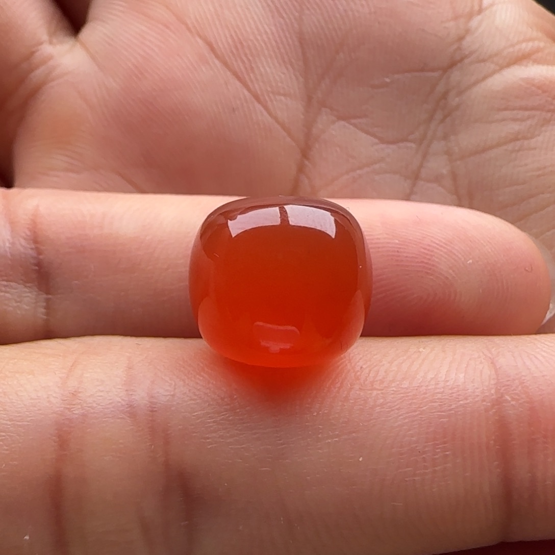 南红玛瑙老型12.2x11.1未镶嵌齐****圣孔白纹