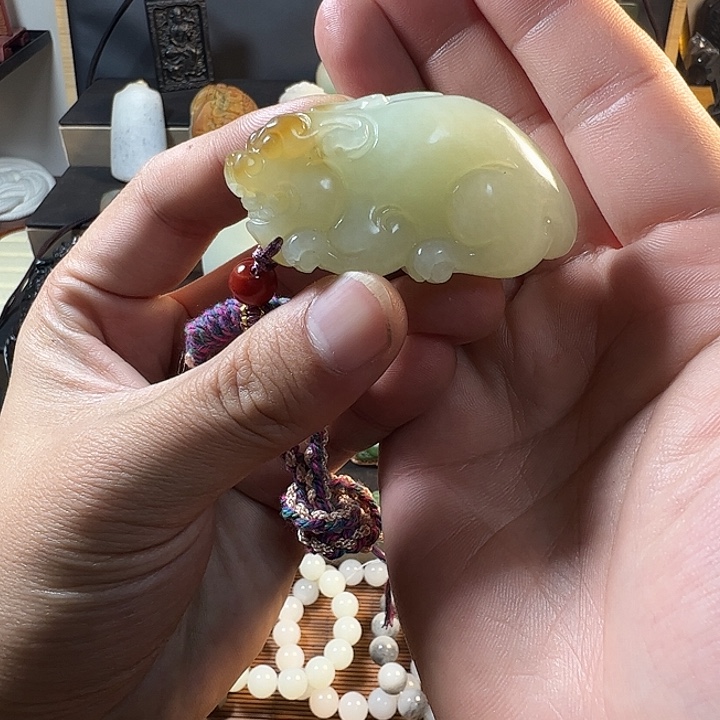 和田玉未镶嵌项链