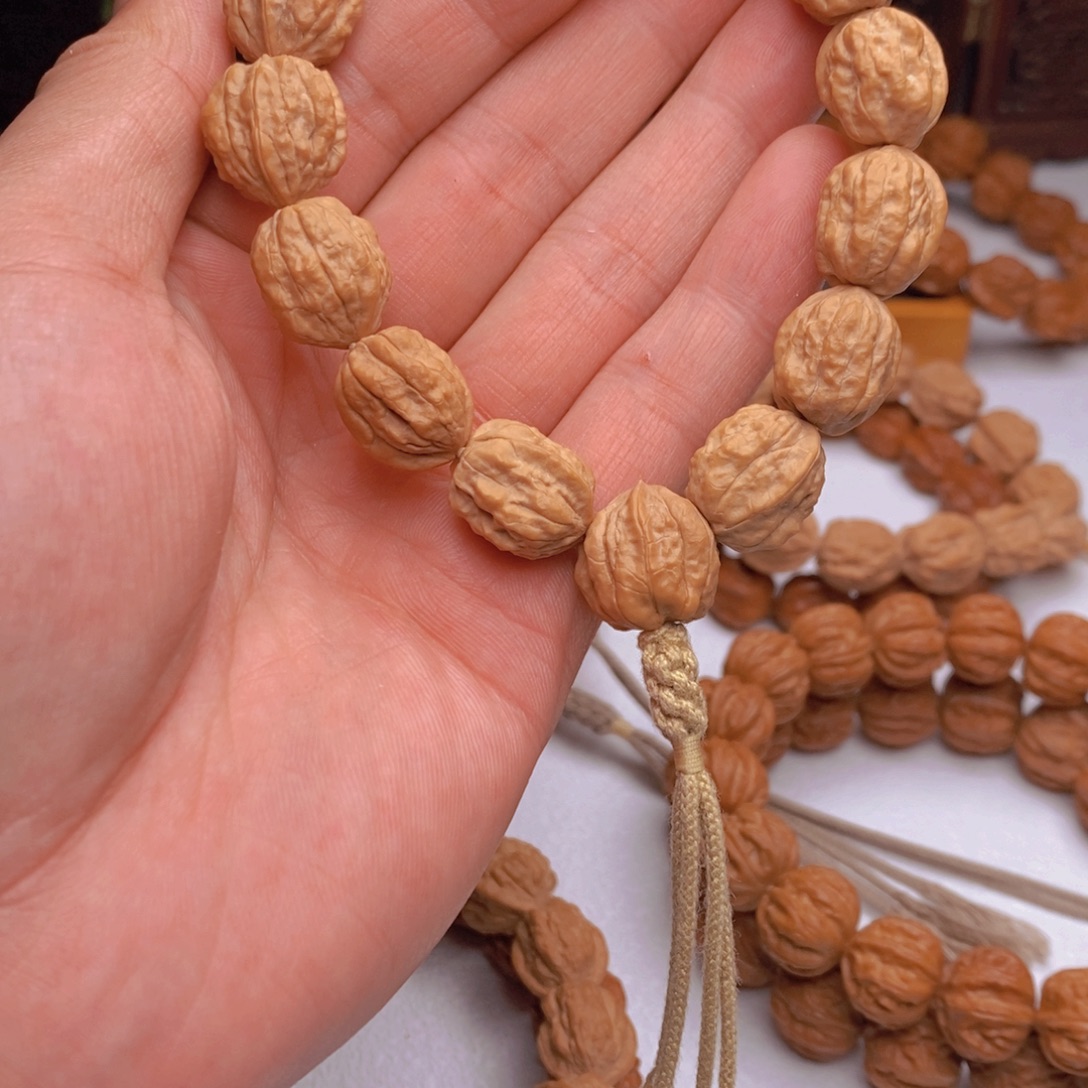 莫***闲文玩核桃把件蛤蟆头尺寸14