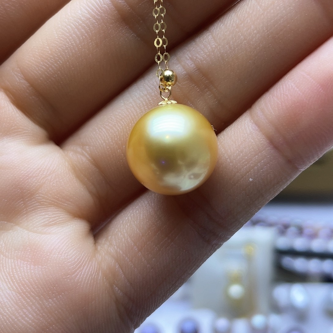 海水珍珠颈饰18K金镶嵌