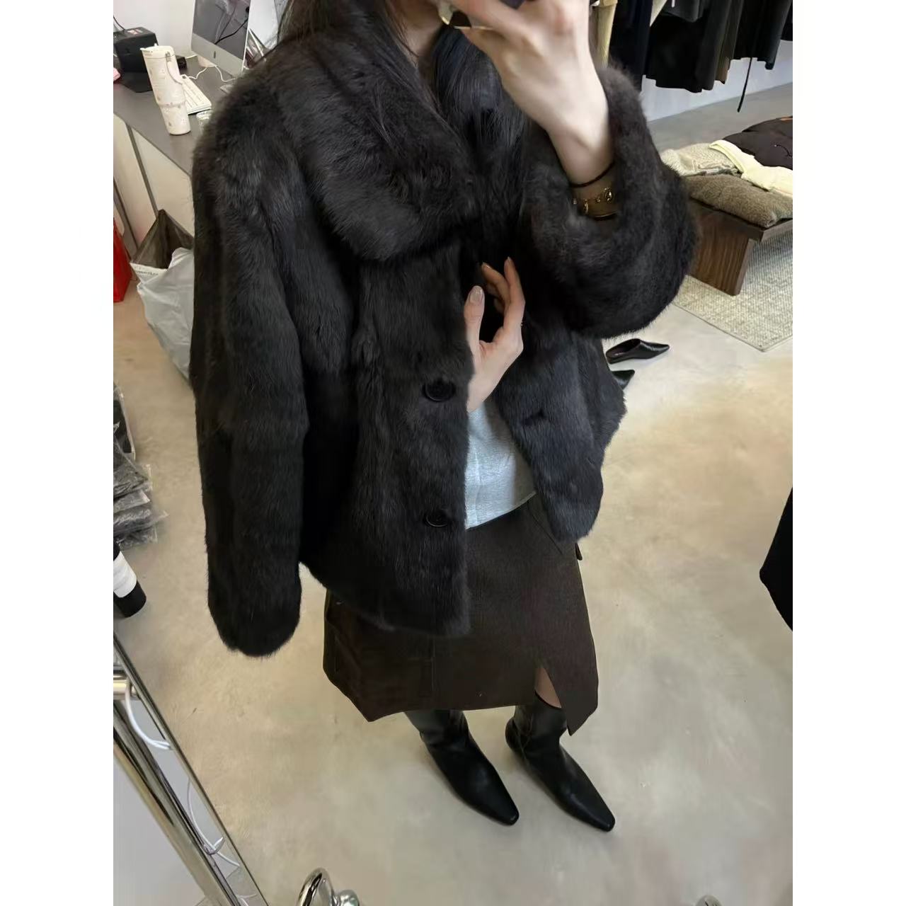 高级感雾柔感翻领毛毛真兔毛外套冬季新款