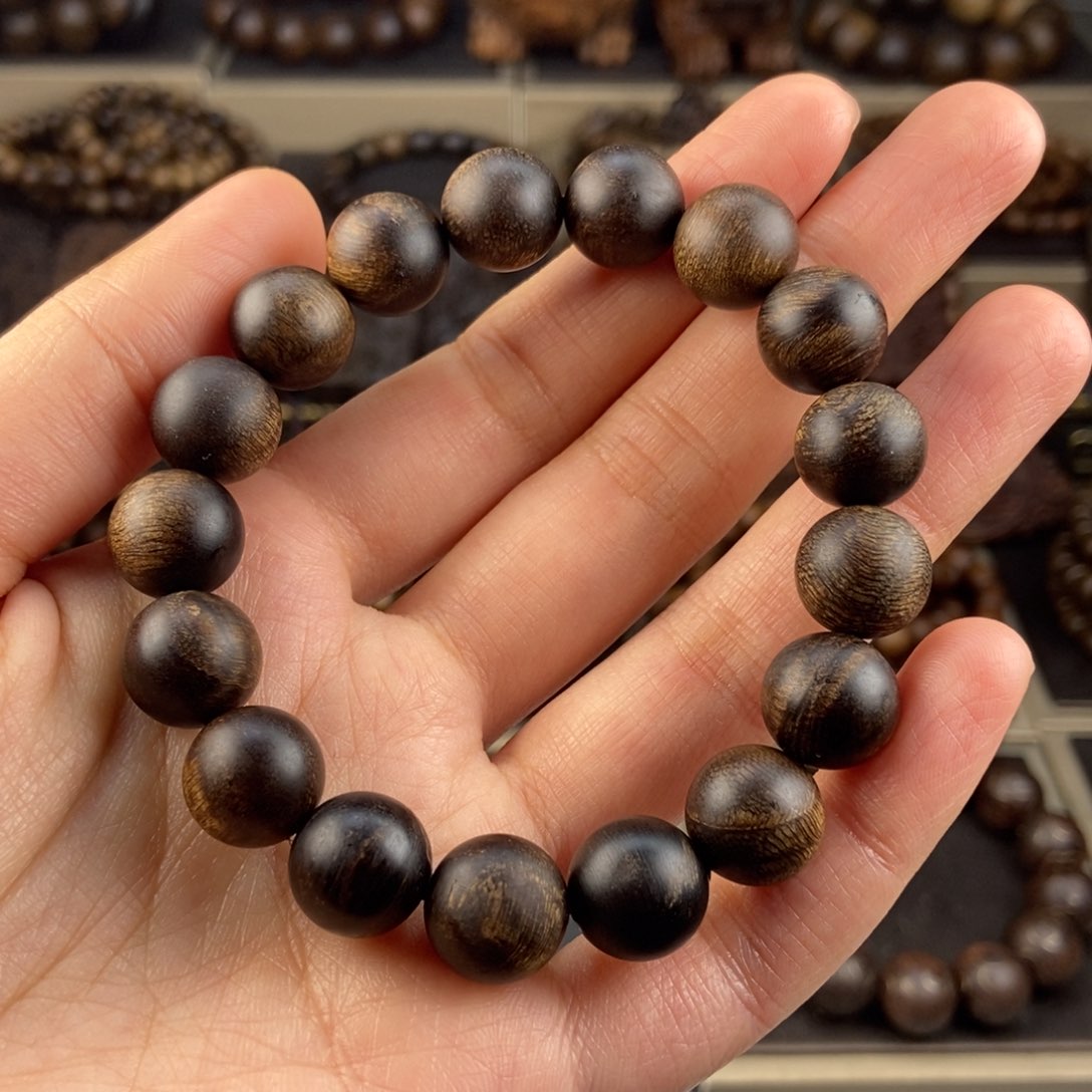 沉香手串大**浪越南芽庄白棋楠玉化留疤
