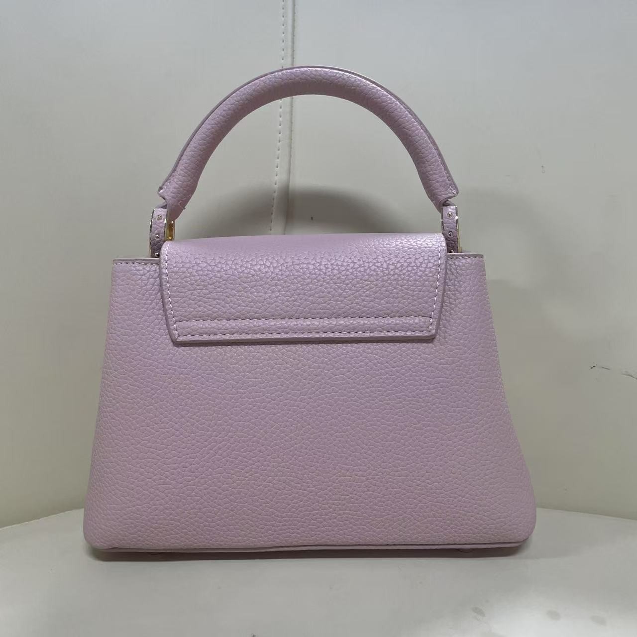 时尚潮流打造真皮女士包斜挎包卡普22CM 0598 粉色