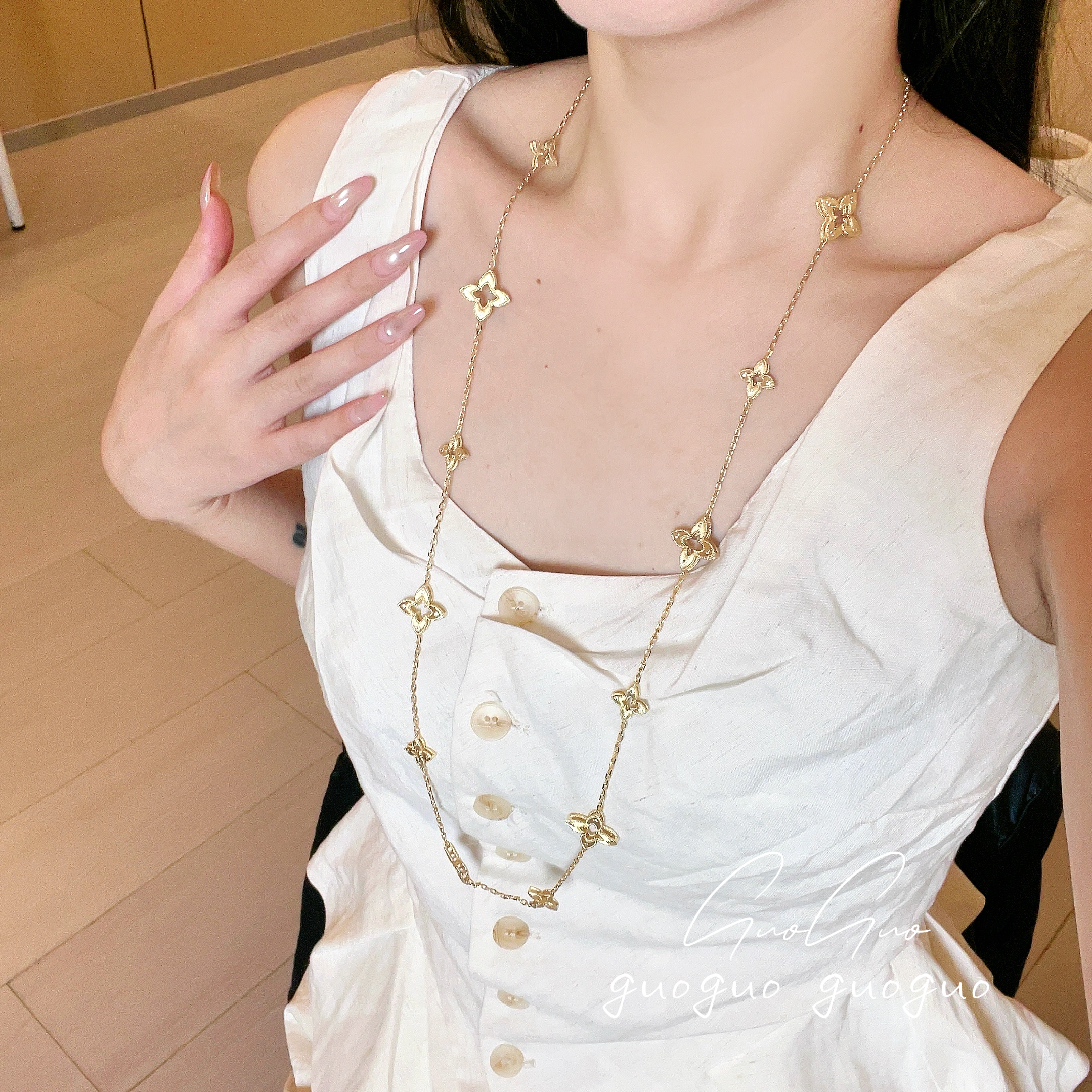 铜合金项链 菱形镂空花朵项链