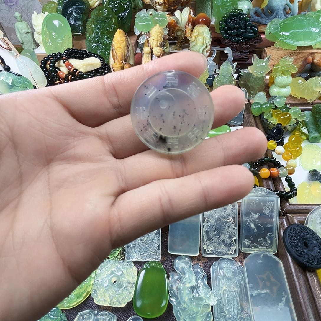 岫玉未镶嵌吊坠(不含链)