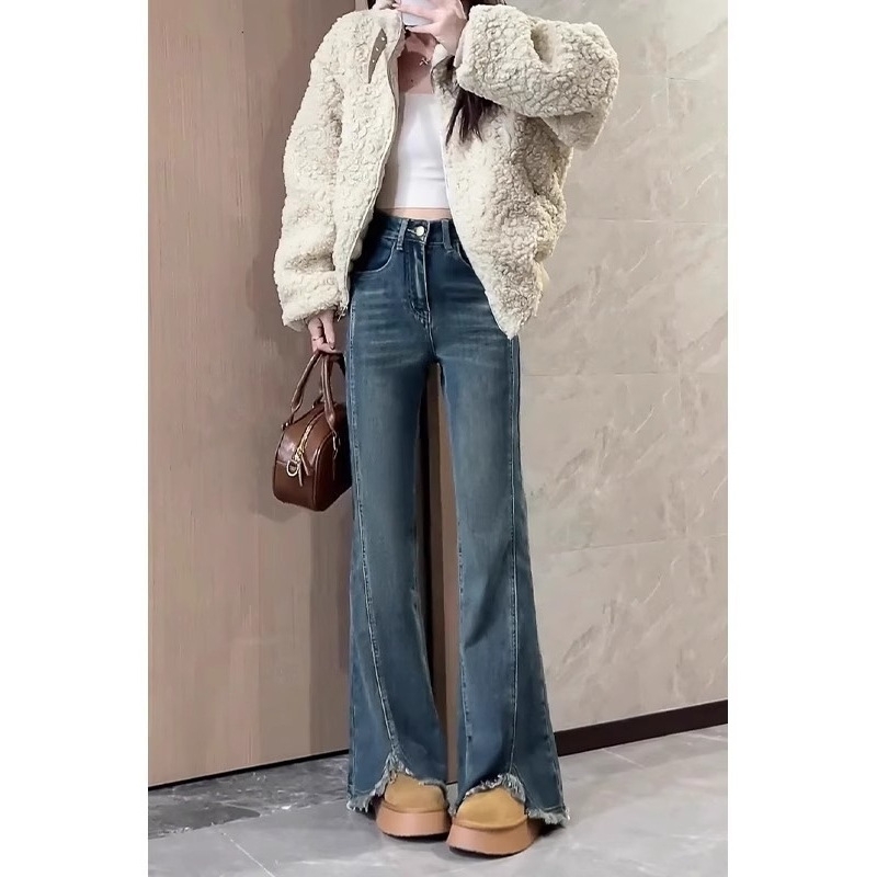 【现货＋运费险】秋冬大码高腰显瘦微喇梨形身材新爆款牛仔裤