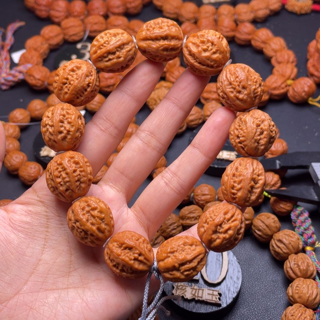 文玩核桃手串粗筋111