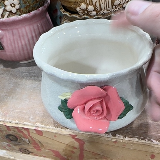 有孔！！有问题问客服，满9元包邮