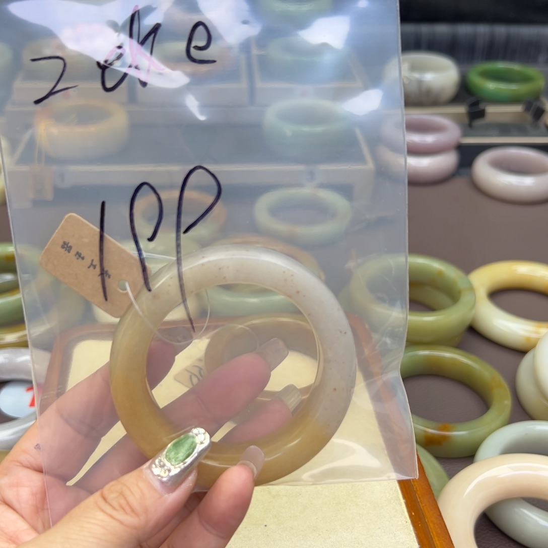 石英质玉手镯合金Z**e