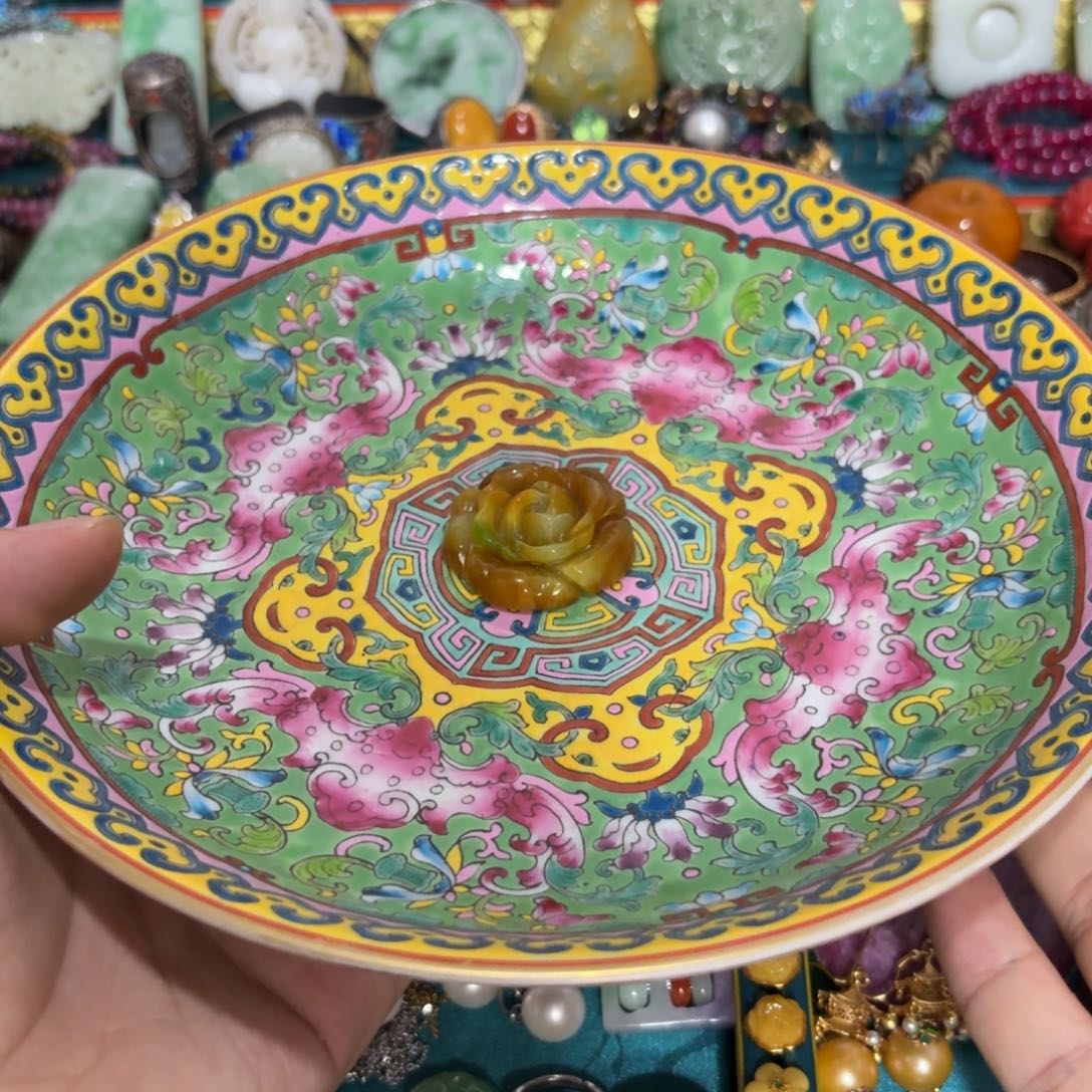 一***红闪购商品，一对一讲解