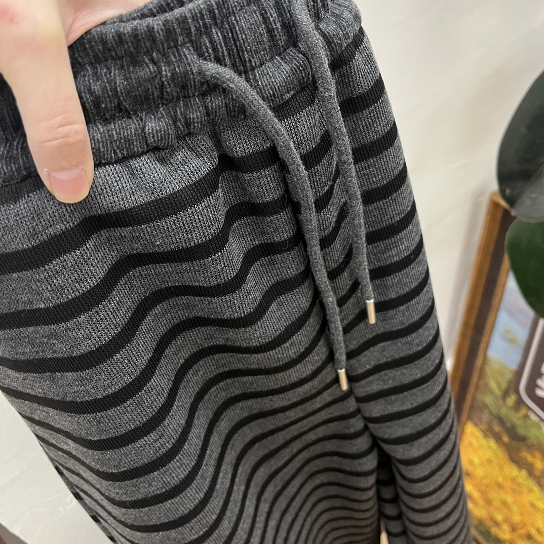 加绒条纹裤！捡漏！特价专拍