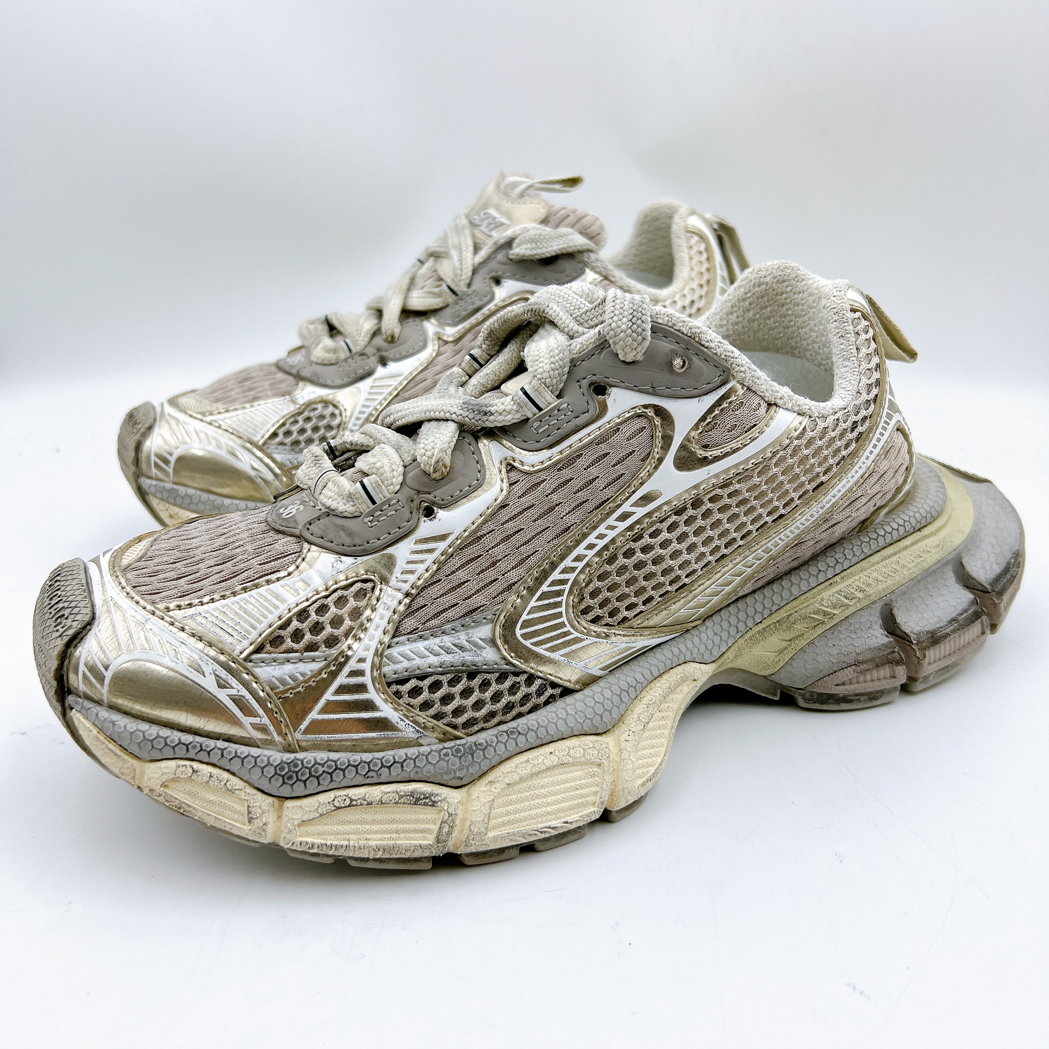 95新 Balenciaga/巴黎世家 36码/经典做旧款3X老爹鞋/BM00850