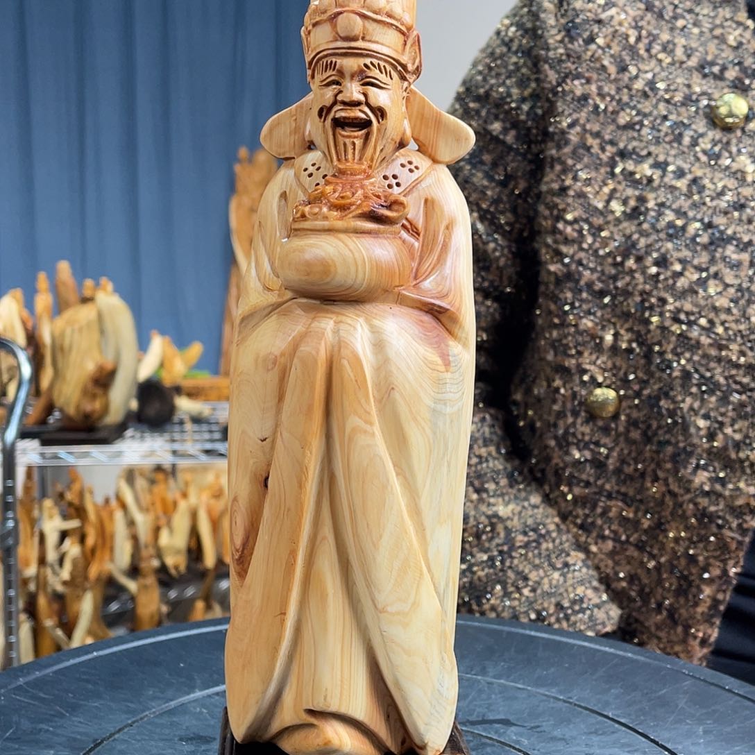 柏木（崖柏）随型艺术根雕