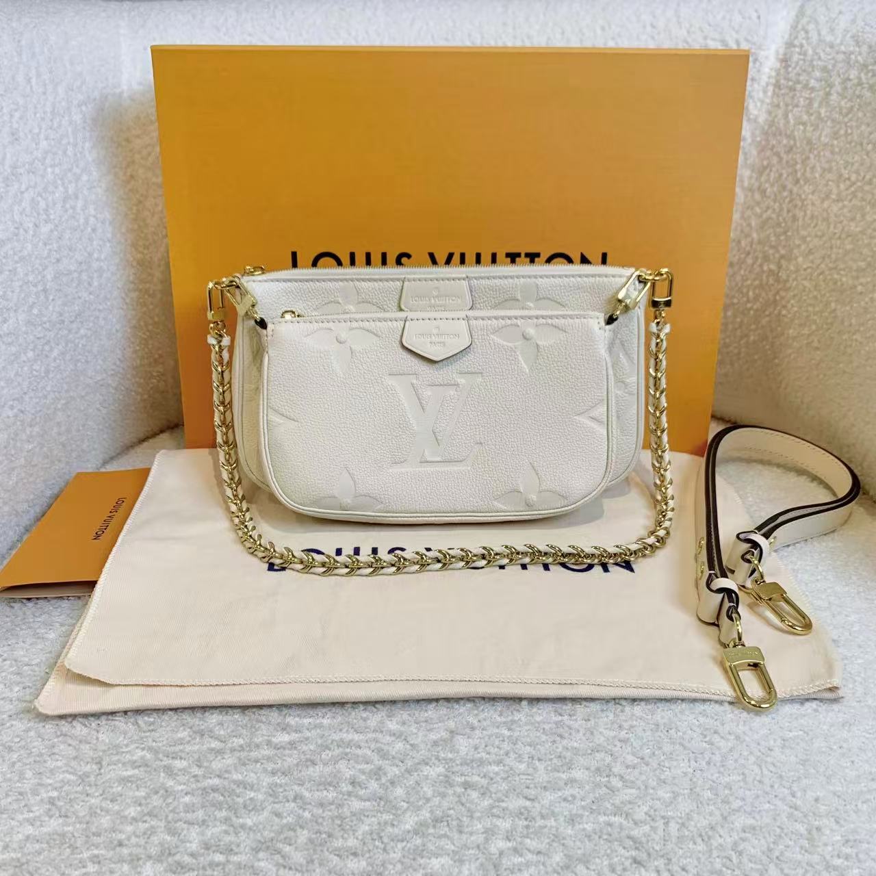 99新 LouisVuitton/路易威登 壹臻/奶油白全皮压纹四合一47850917