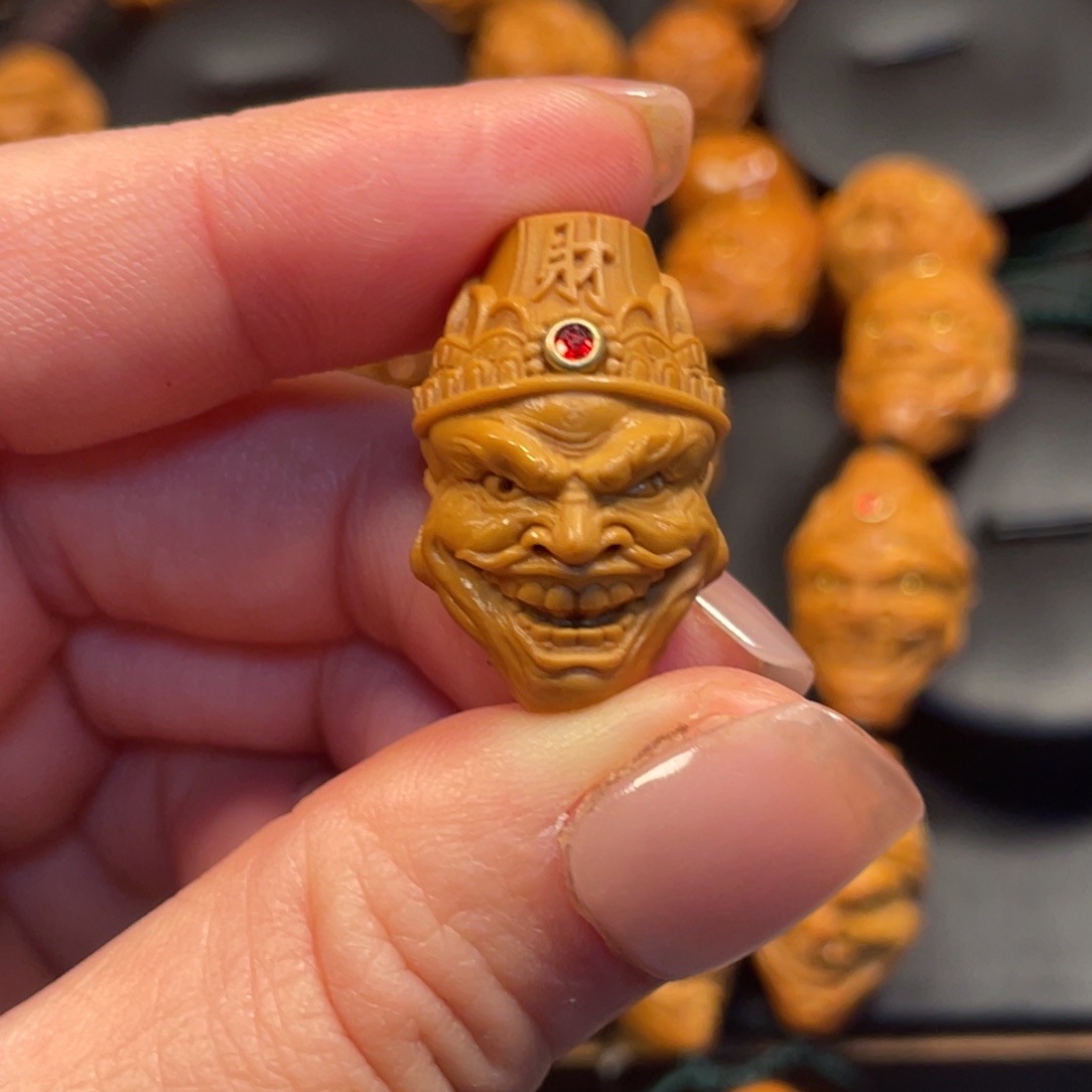 骑***弹橄榄核手串/手链邪财单籽，不提不换