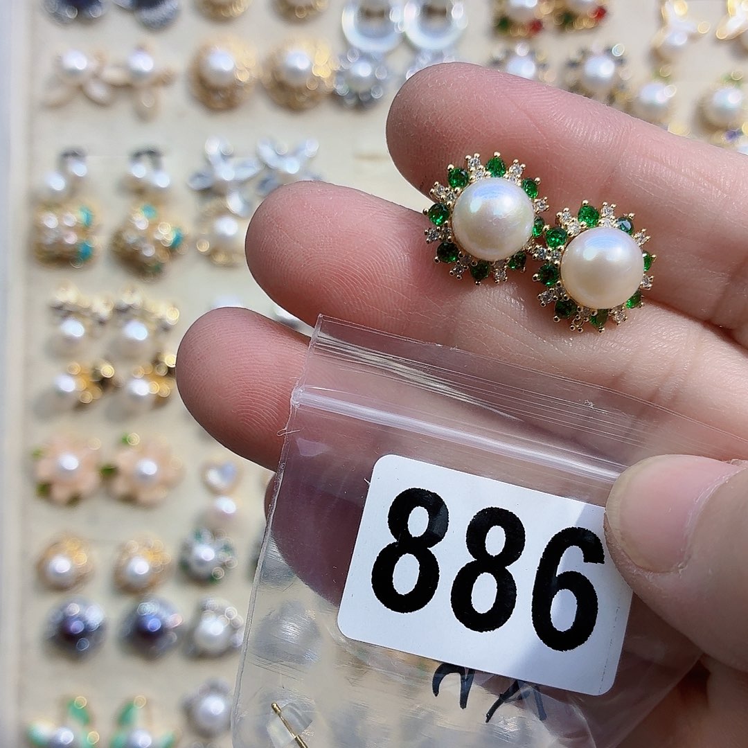 A***n合金耳饰淡水珍珠