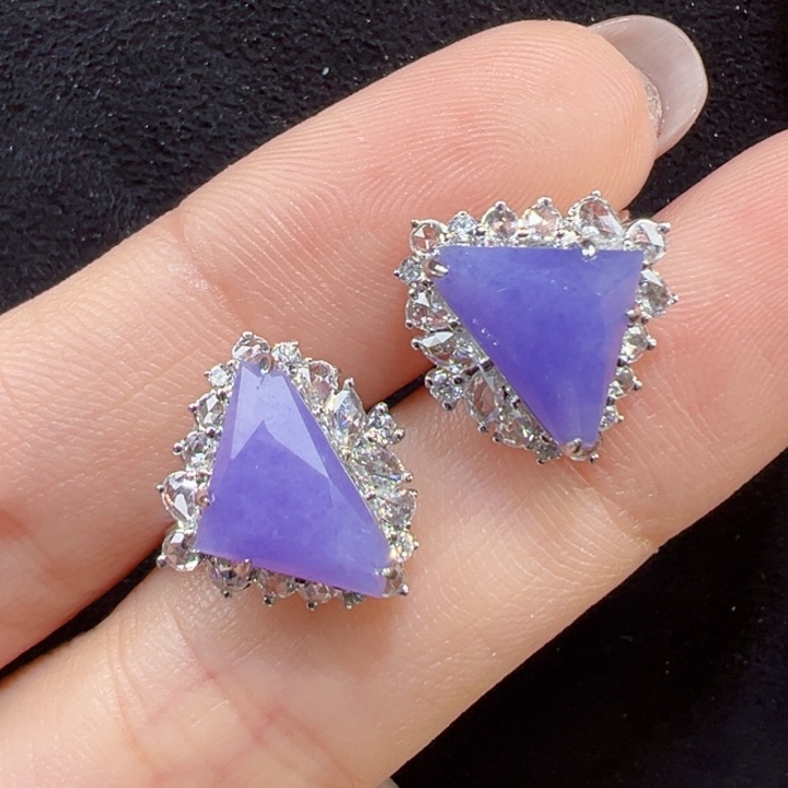 翡翠18K金镶嵌耳饰三角形