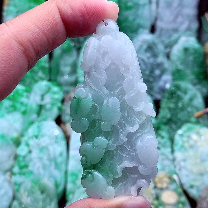 翡翠吊坠(不含链)未镶嵌