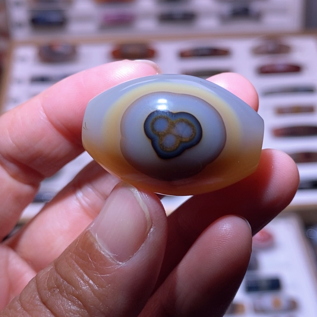 未镶嵌挂件玛瑙/玉髓