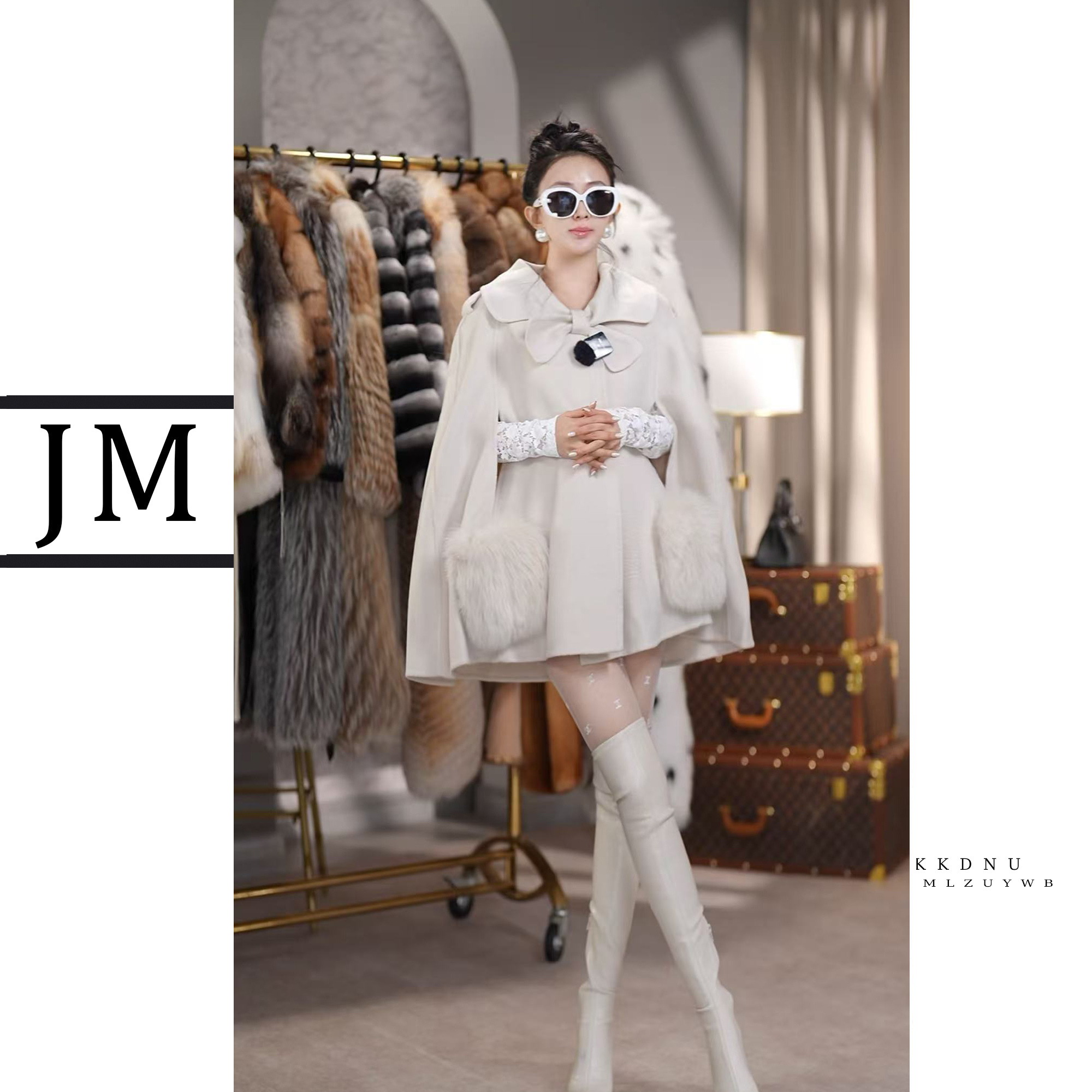 双面狐狸毛斗篷披肩羊绒大衣 