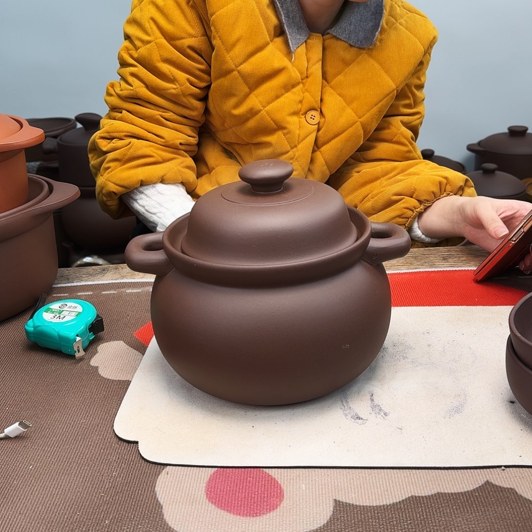 紫砂砂锅3升微微瑕