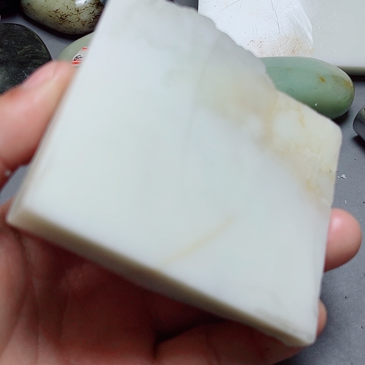 和田玉未镶嵌珠宝奇石