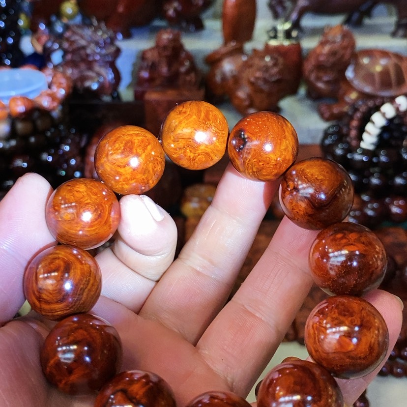 【闪购商品】檀香紫檀（小叶紫檀）