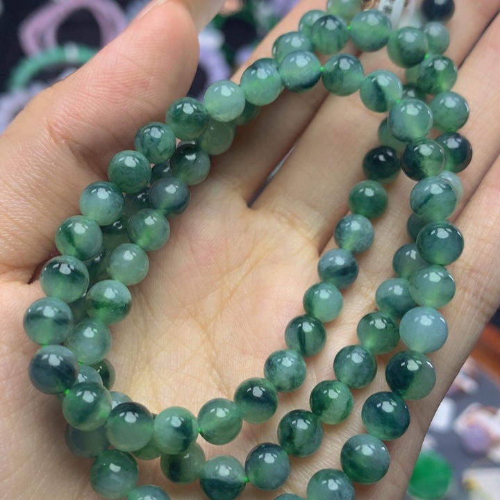 翡翠手链未镶嵌翡翠