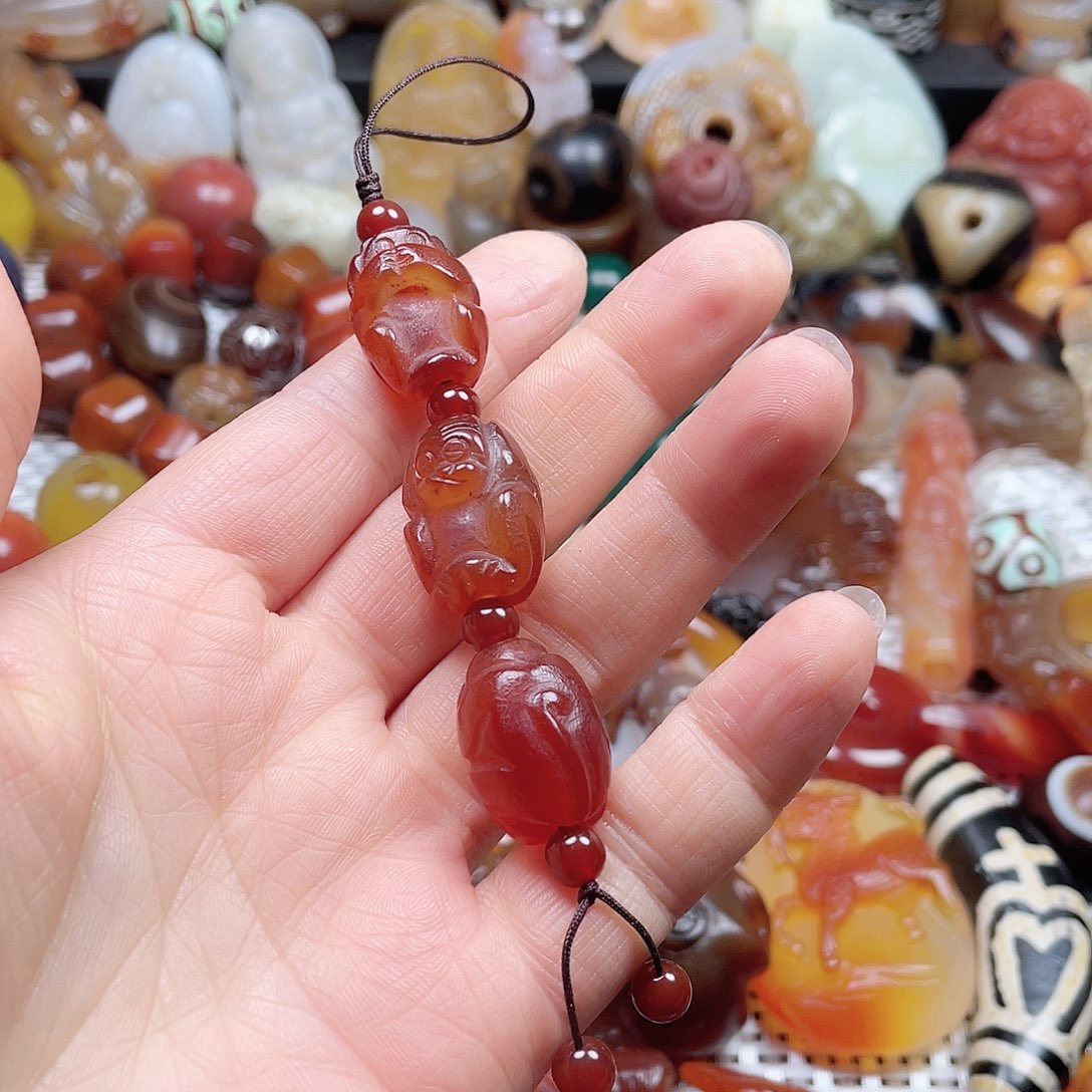 玛瑙/玉髓挂件未镶嵌