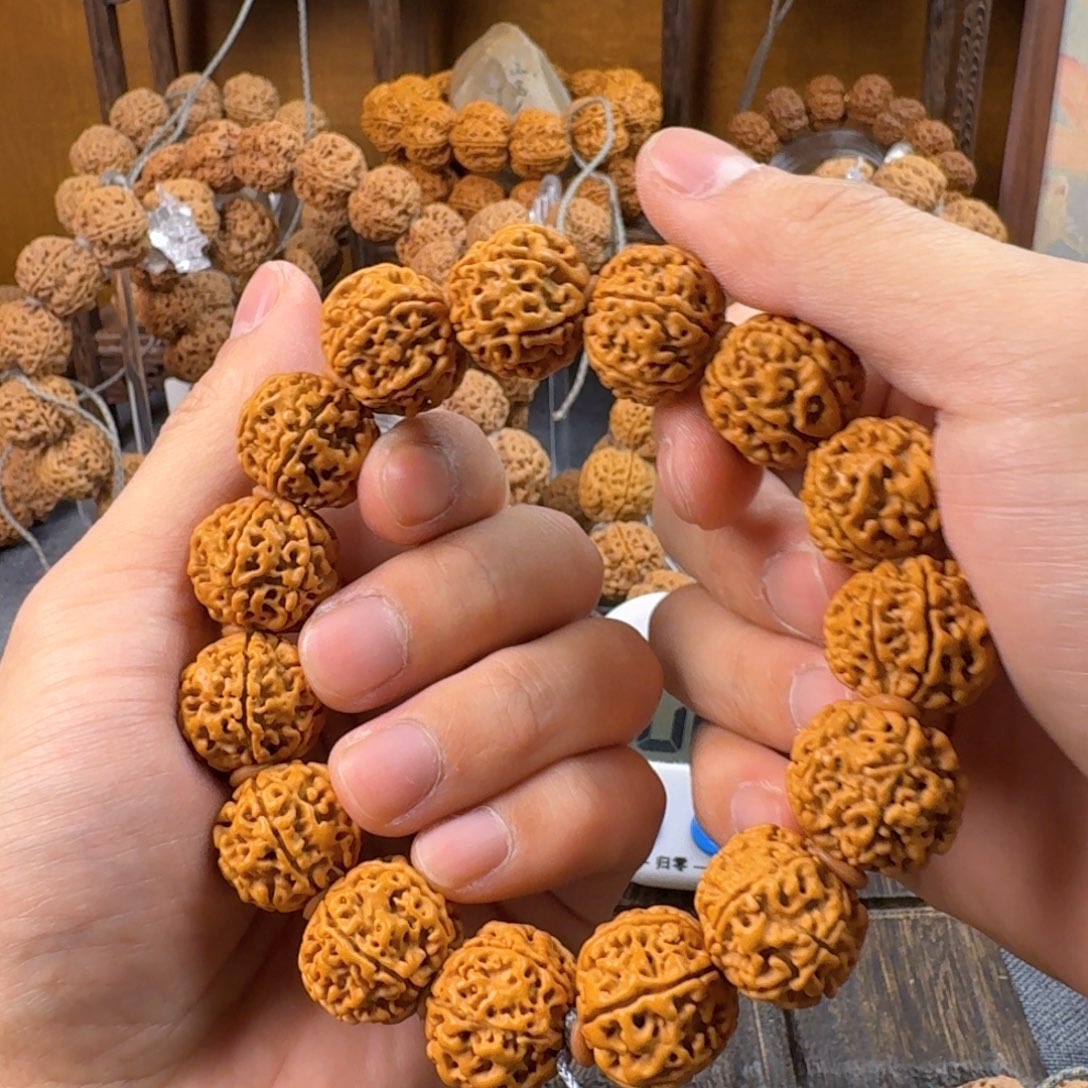 金刚菩提手串?****吗Aaaaaaaa