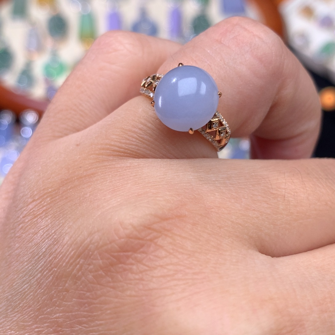 18K金镶嵌戒指翡翠紫罗兰蛋面戒指