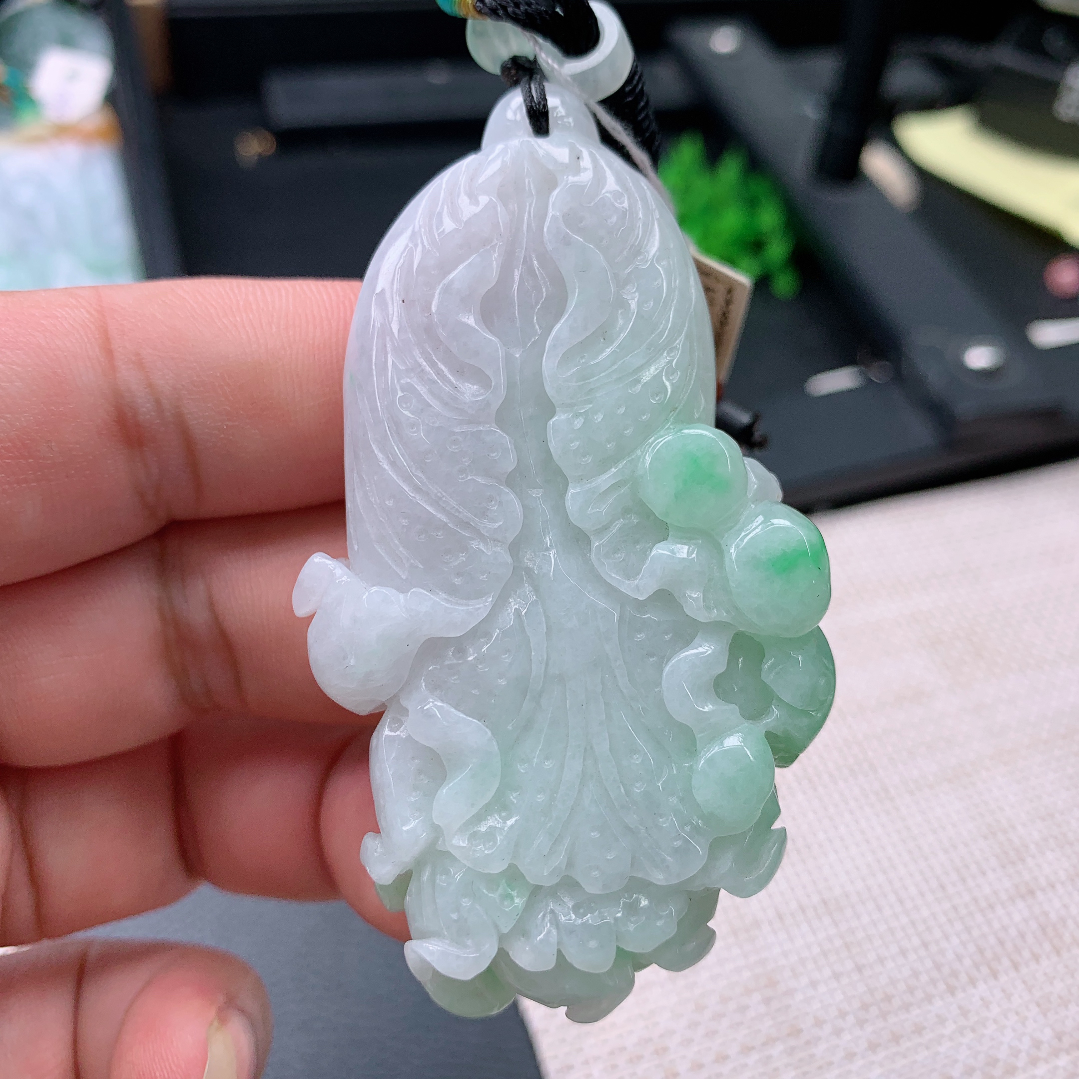 天然A货翡翠白菜吊坠挂件75.7-41-12.2