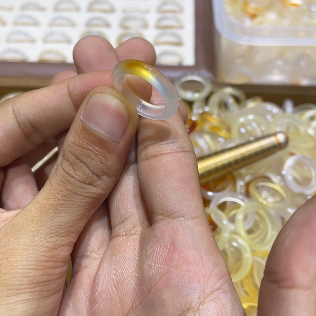 玛瑙/玉髓未镶嵌戒指80号港13