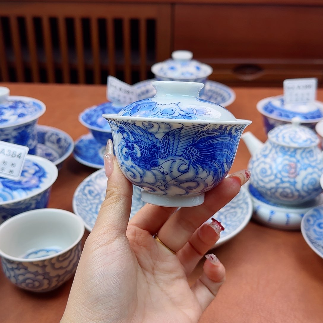 景德镇陶瓷手绘盖碗