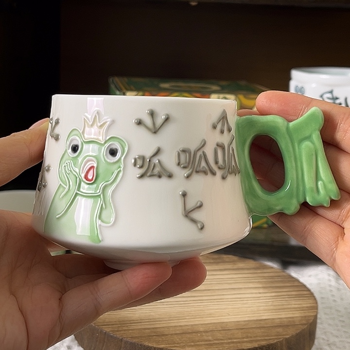 陶呱呱把手小青蛙可爱