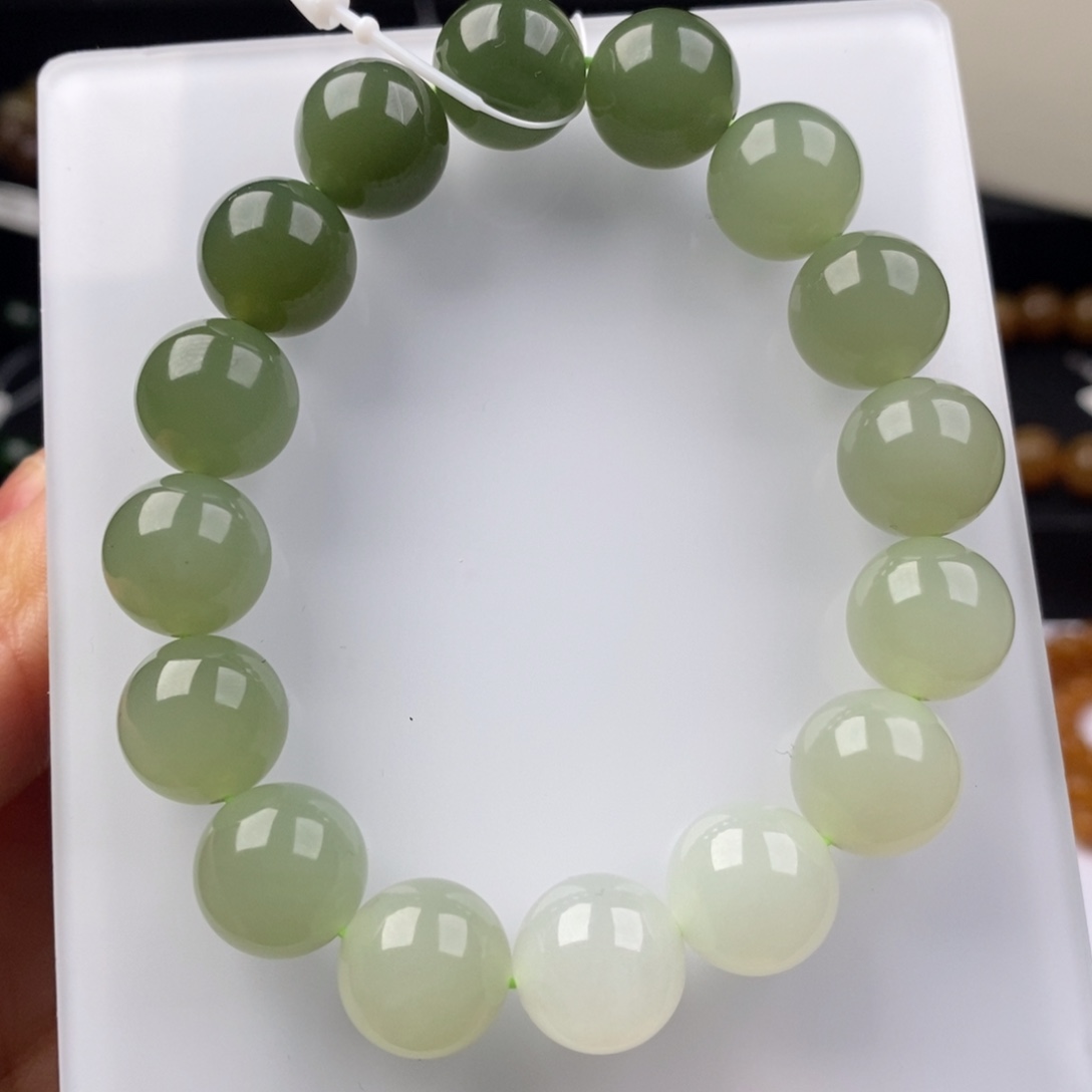 和田玉手串未镶嵌