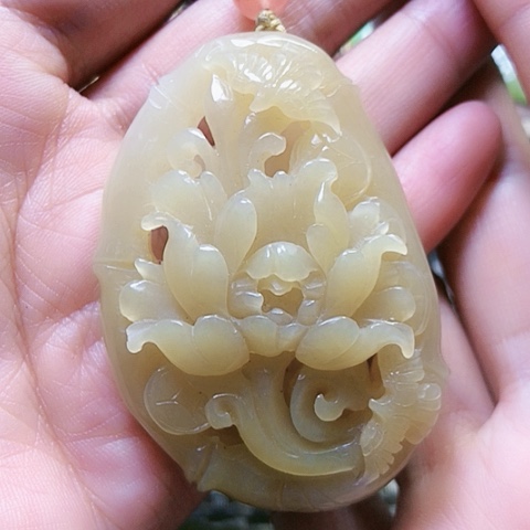 和田玉挂件未镶嵌