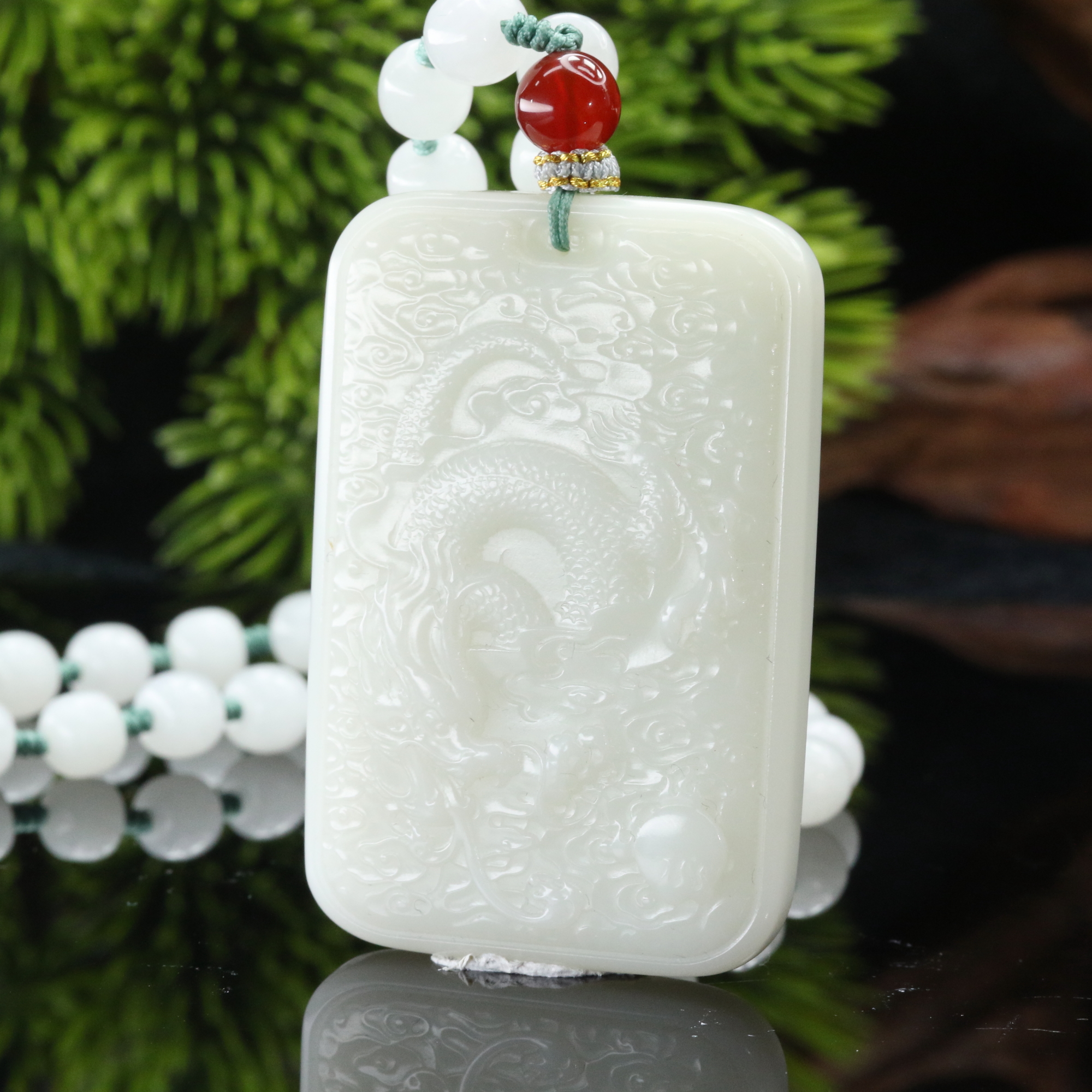 10和田玉羊脂白龙牌/100485北京中保拍卖