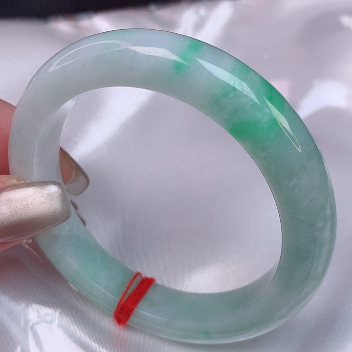 翡翠手镯未镶嵌53 翡翠手镯