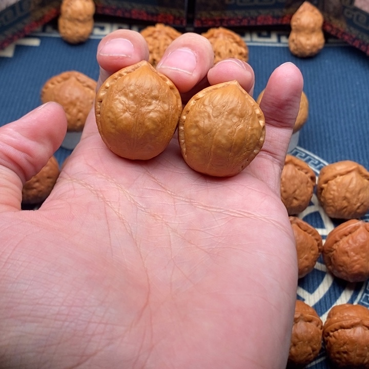 文玩核桃把件开心果