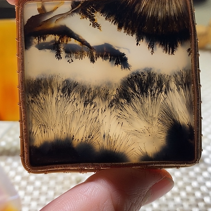 捕***者玛瑙/玉髓未镶嵌颈饰