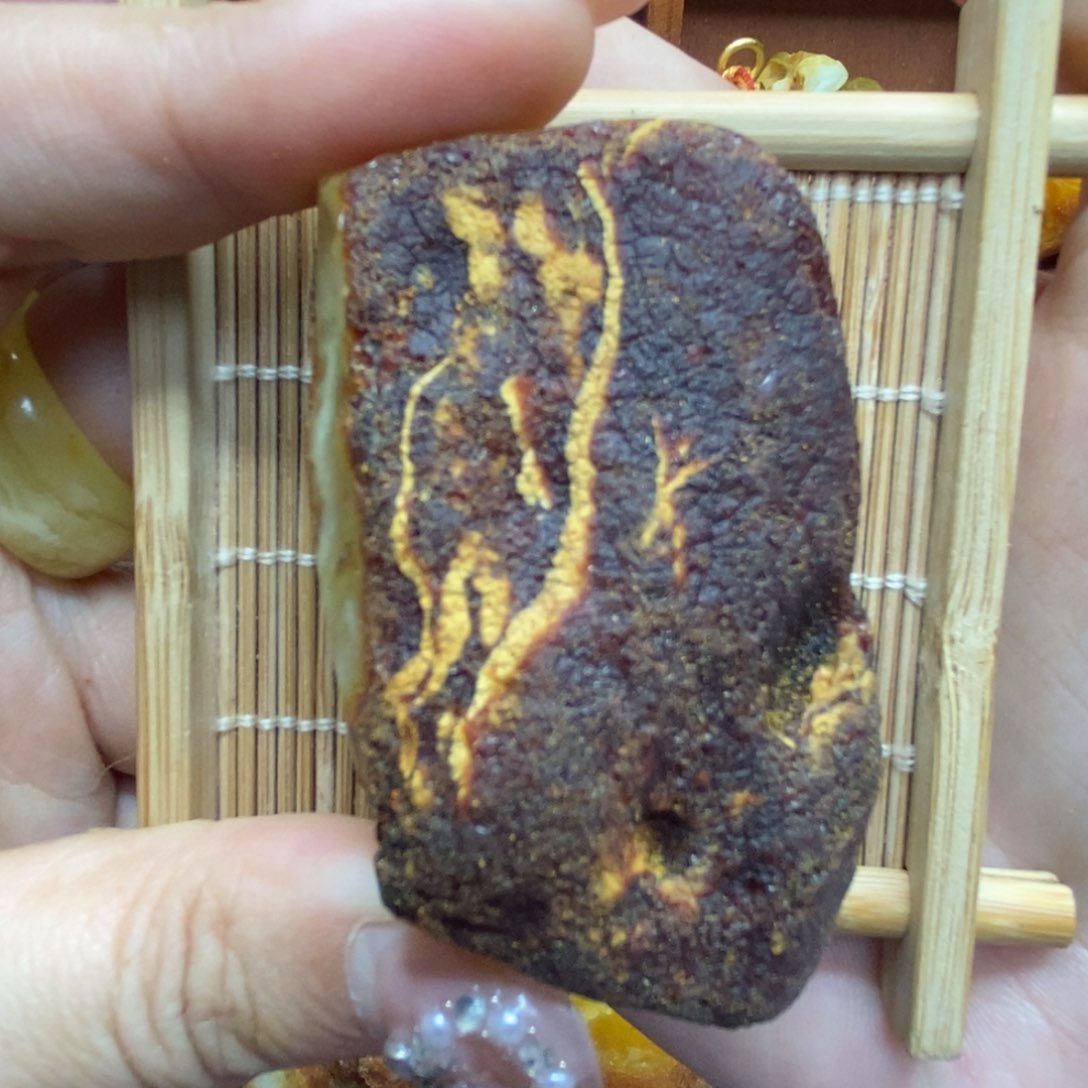 定制琥珀未镶嵌陈