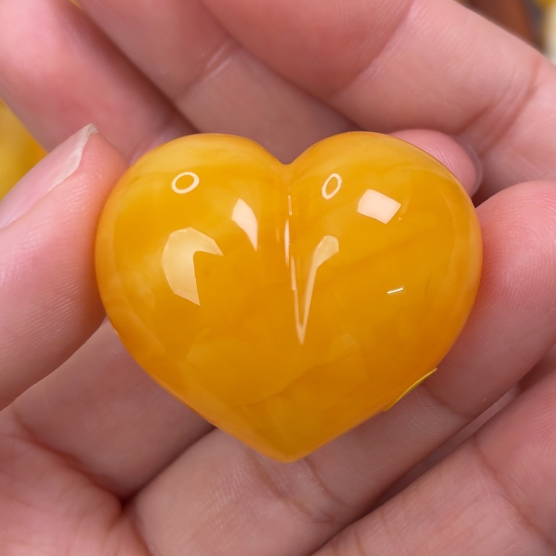 蜜蜡未镶嵌吊坠(不含链)红屁桃