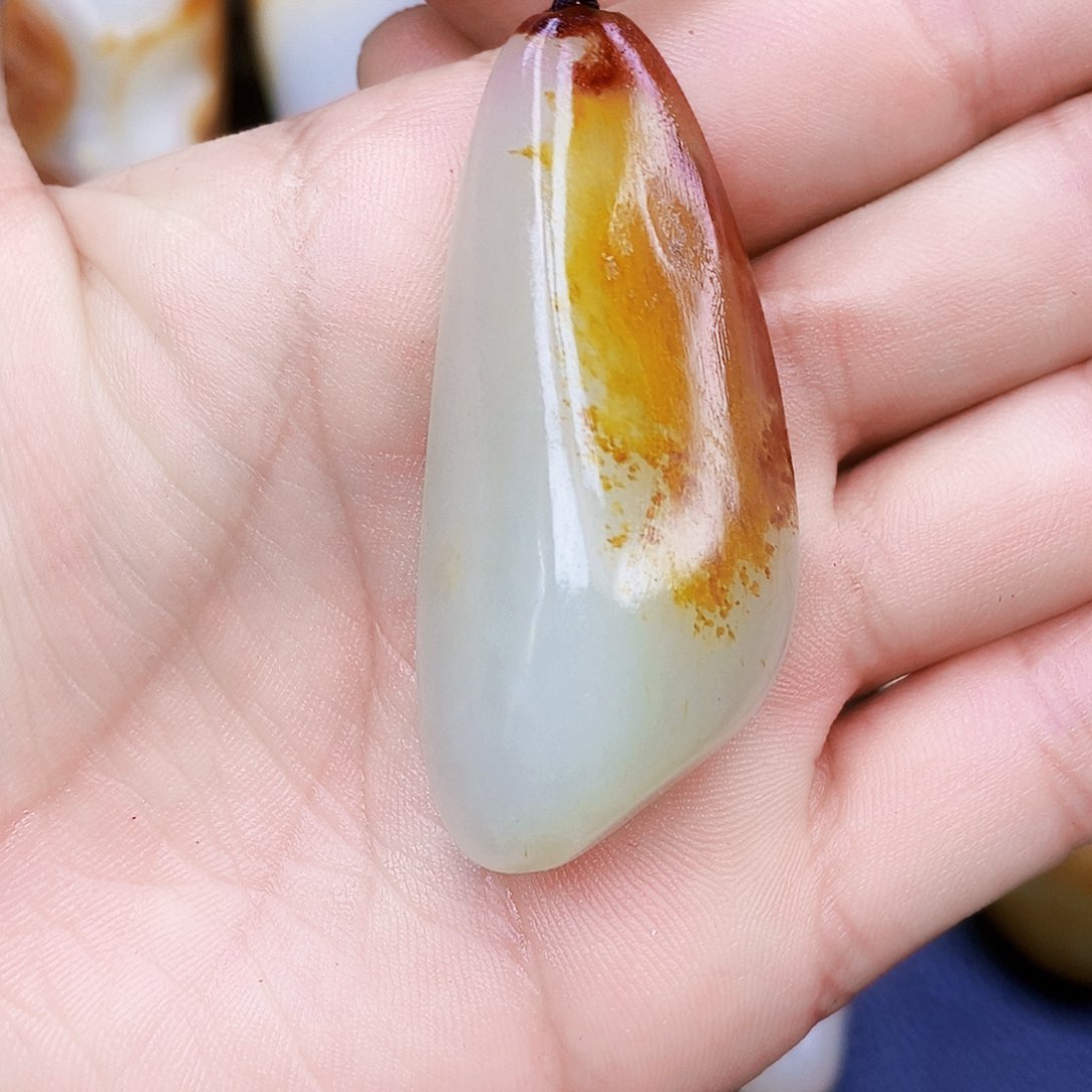 和田玉挂件未镶嵌